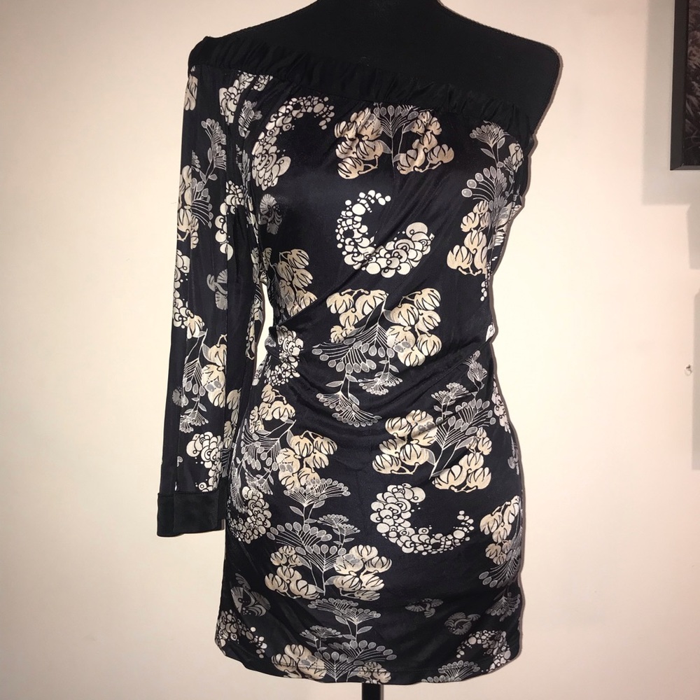 Floral one shoulder dress/tunic